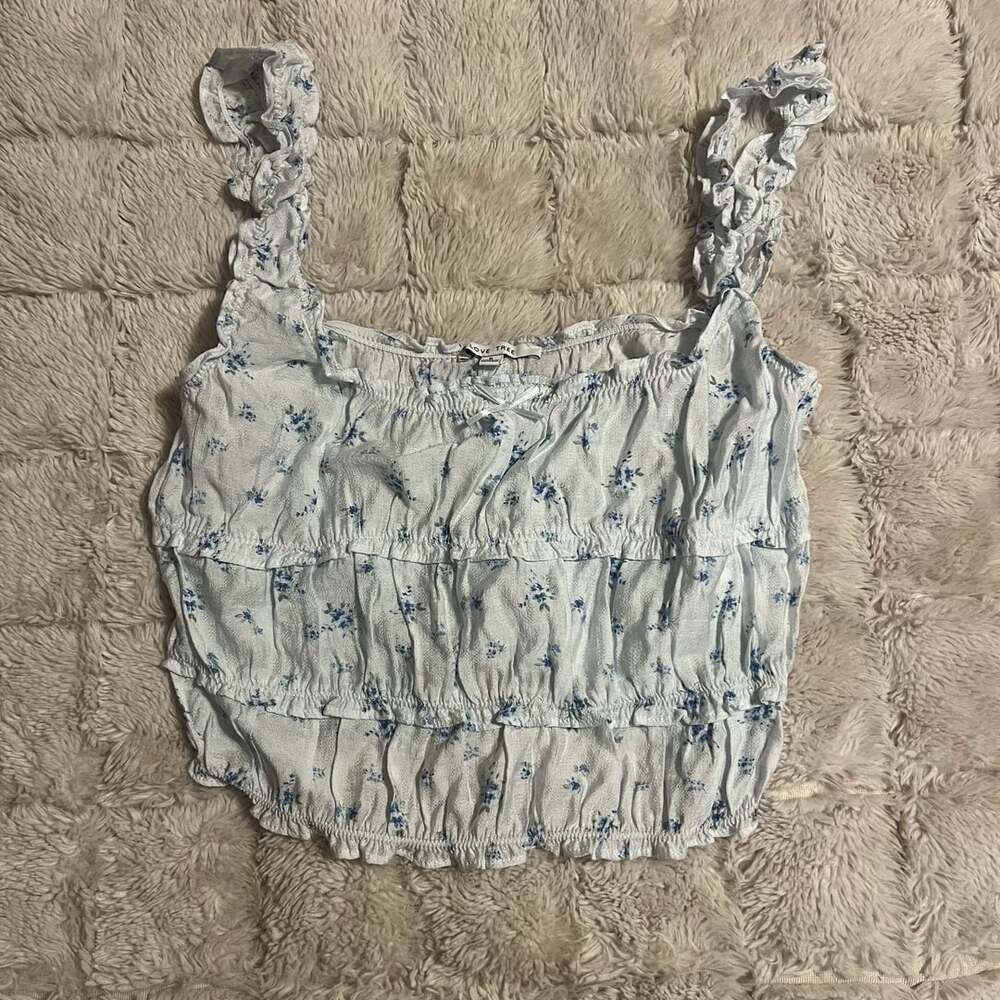 Love Tree Crop Top Size S Blue Floral Smocked